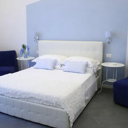 Sotto Le Stelle Ai Decumani Couette-café Naples