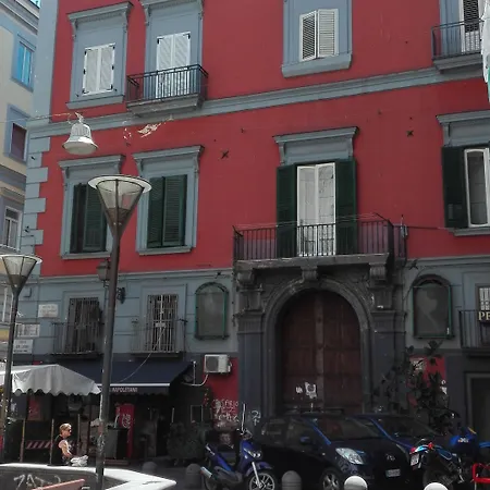 Couette-café Sotto Le Stelle Ai Decumani 4*