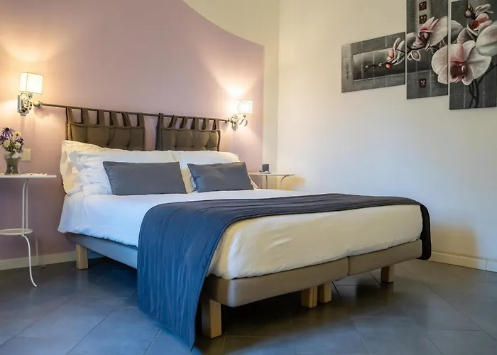 Bed & Breakfast Sotto Le Stelle Ai Decumani 4*