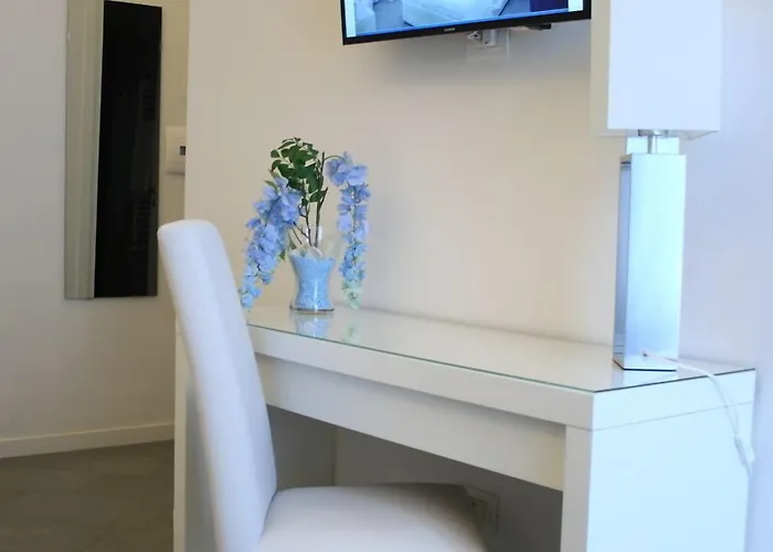 Sotto Le Stelle Ai Decumani Bed & Breakfast Napoli